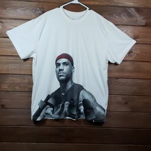 Nike Dri-fit lebron James Behind the Mic